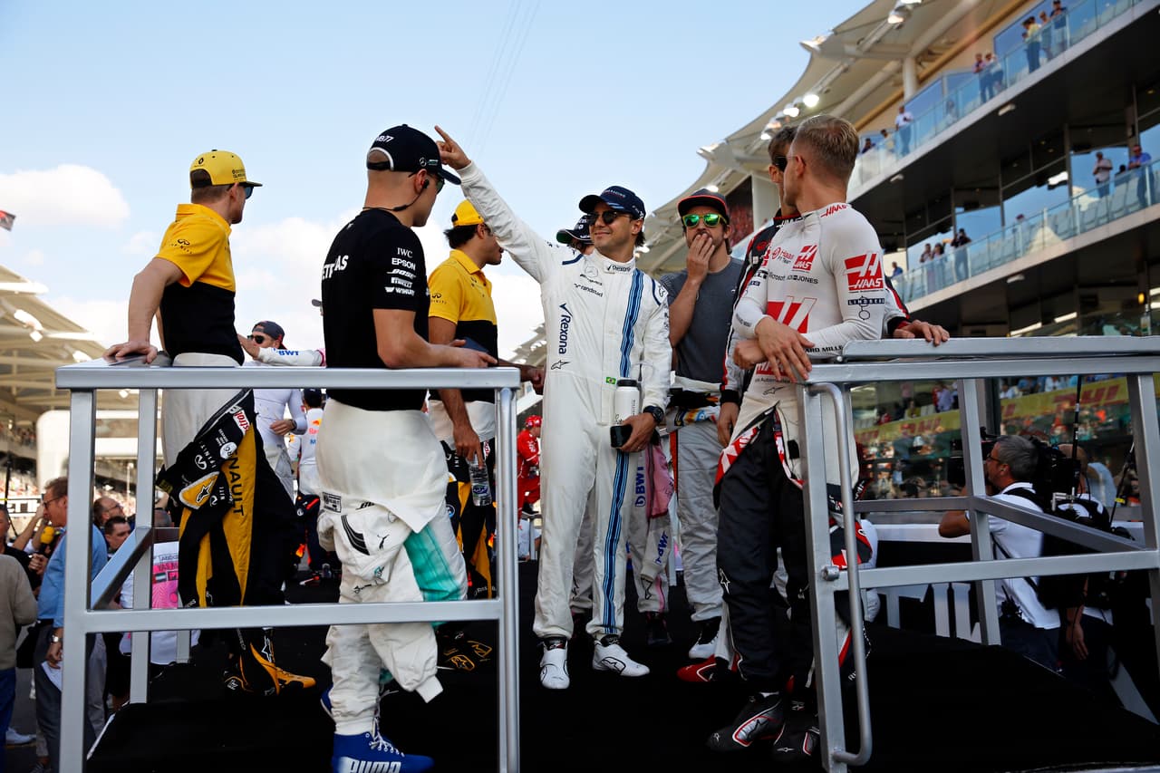 Sin embargo, en medio del festejo, también hubo tiempo para la despedida de Felipe Massa, quien se retira como piloto.