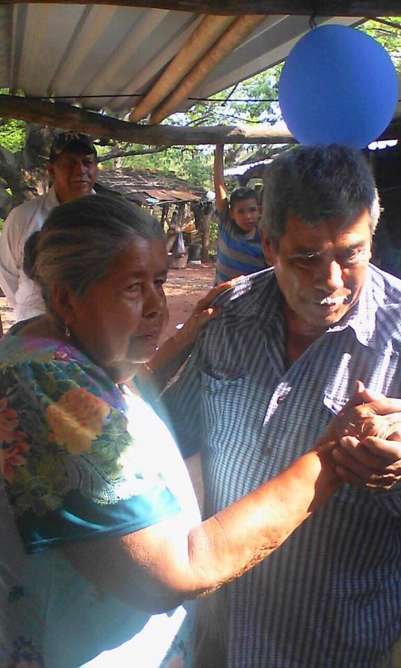 Radioescuchas del show enviaron fotos con sus abuelos.