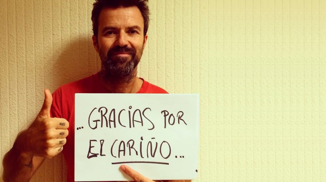 El cierre de sus redes sociales ocurre luego que el cantante de 52 años publicara el pasado 4 de enero un video en YouTube en el que agradecía a su público por el apoyo y la conexión a lo largo de su carrera.
<br>