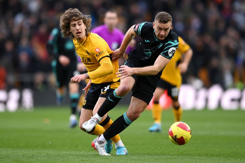 Los Wolves no lograron igualar la desventaja del primer tiempo y terminan cayendo 0-1 frente al Norwich City.