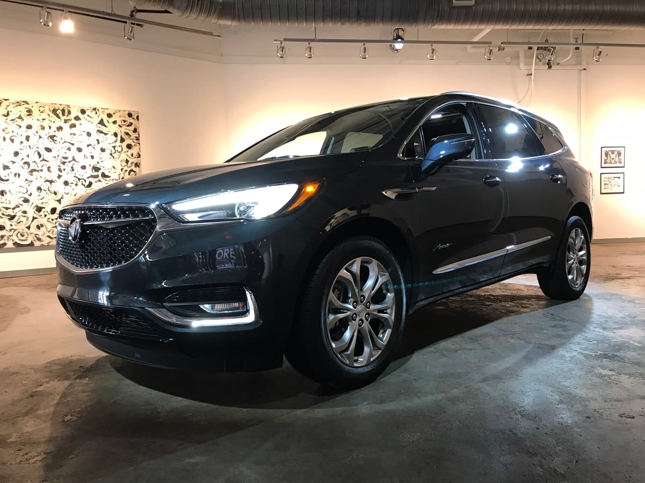 Al momento de publicar estas líneas las primeras unidades de la Buick Enclave 2018 estarán llegando a los concesionarios Buick en todo el país.