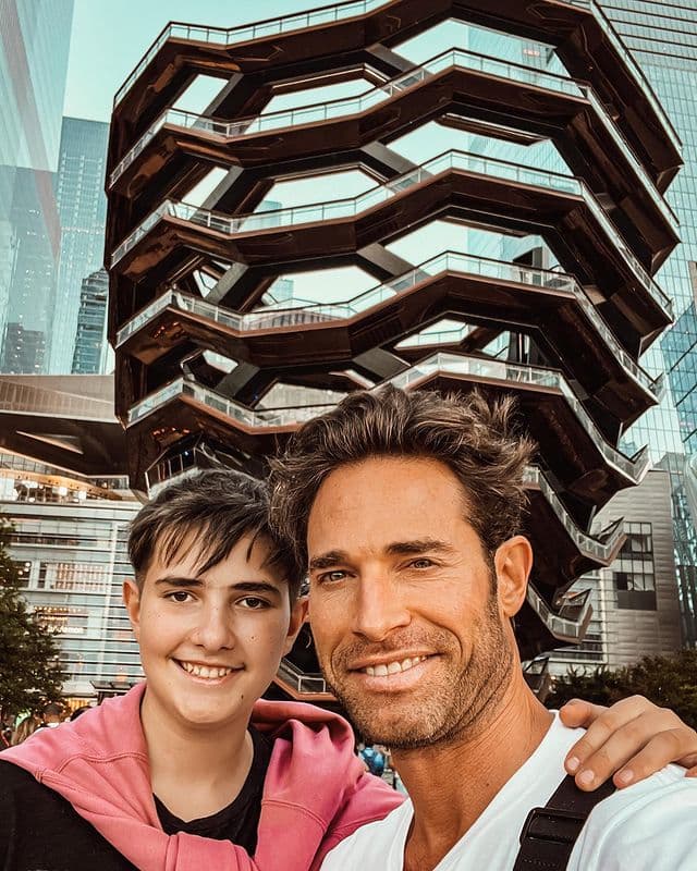 “Que este año sueñes en grande y comiences el camino de hacer realidad todo eso. ¡Te amo, al igual que toda la familia!”, finalizó.
<br>