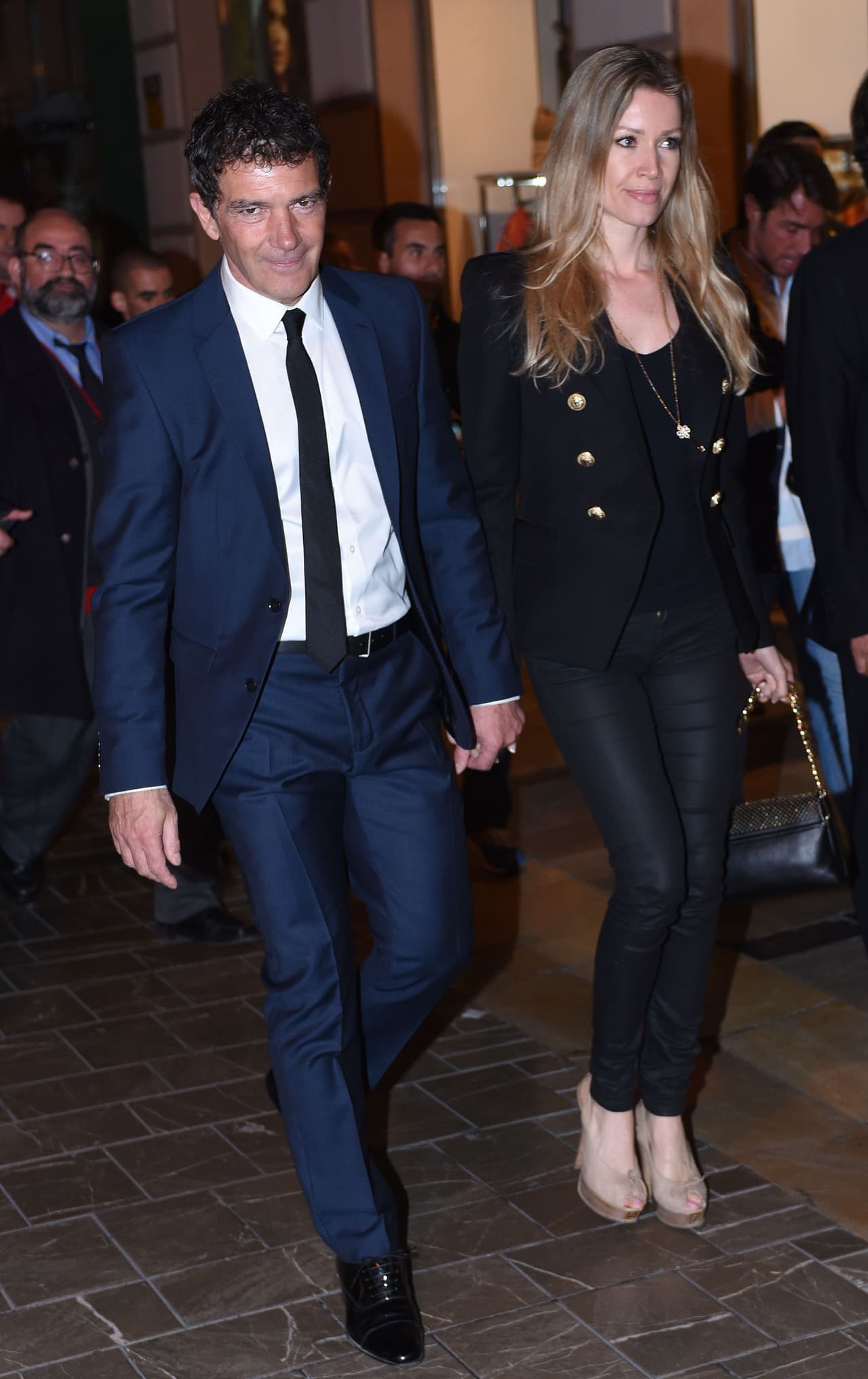 La parejita aprovechó para pasear por Malaga.