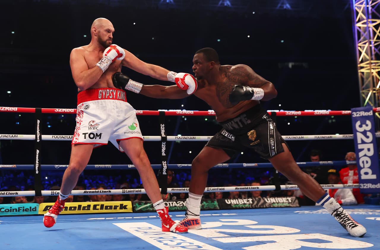 Tyson Fury noqueó de forma increíble a Dillian Whyte ante más de 94 mil fans en el Estadio de Wembley para retirarse invicto y dejar un legado inigualable en la división reina del boxeo.