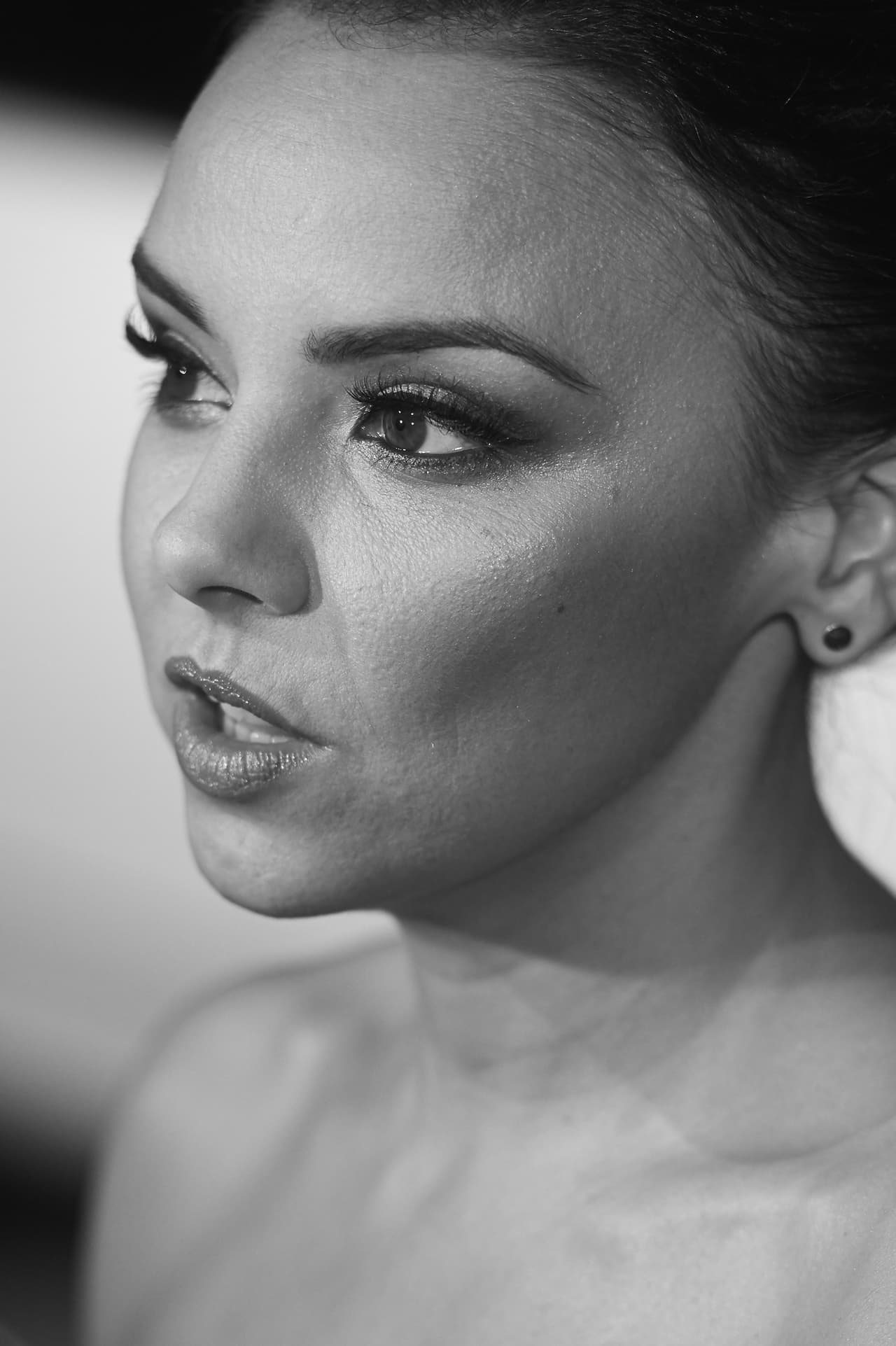 CHENOA. Ella fue otra de las cantantes que reaccionaron tras esta tragedia.