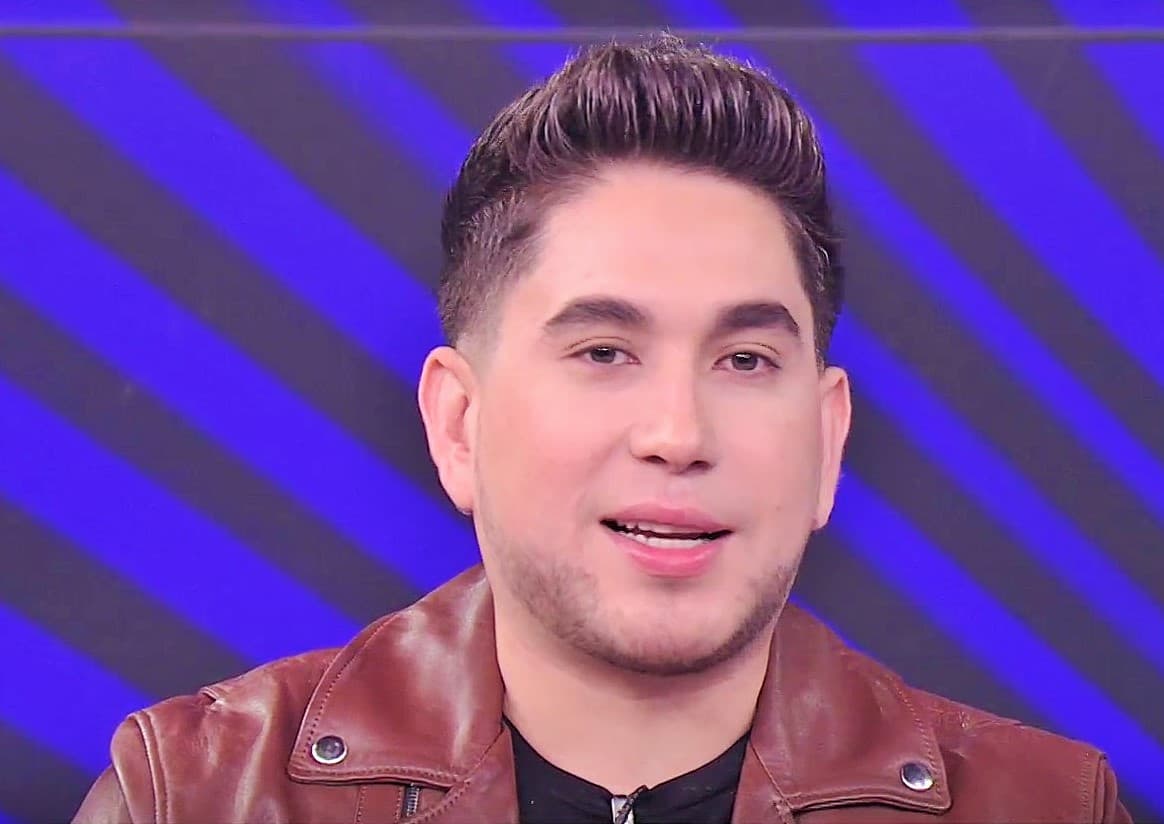 "¿Entre tus habilidades está el baile?" fue la pregunta que le hizo Raúl González a El Bebeto, quien entre risas dijo que dará lo mejor en la pista de baile.