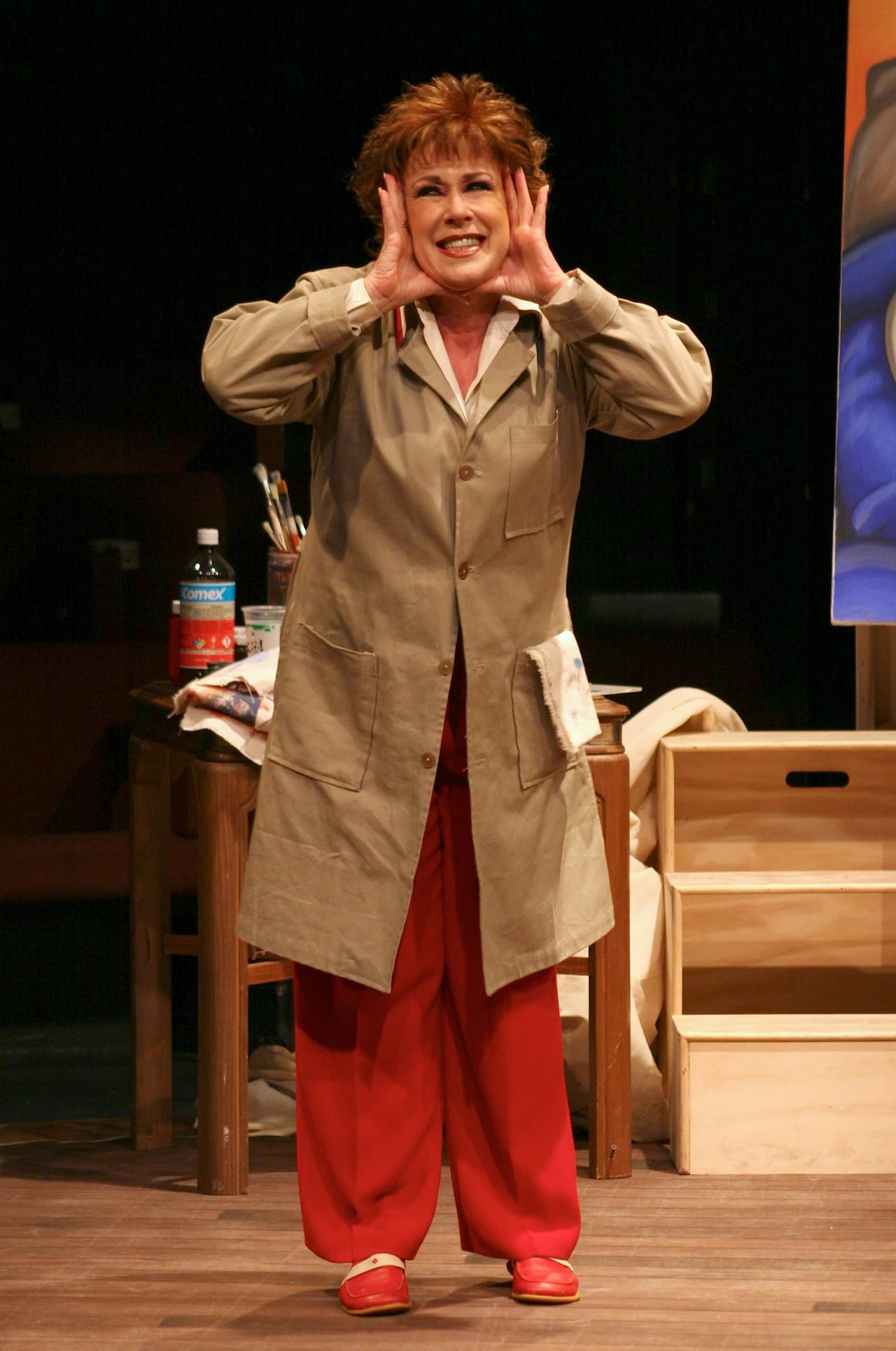 La artista mexicana quiso estar presente en este pequeño festival para apoyar a los "jóvenes talentos", que ella considera el "semillero" del arte.