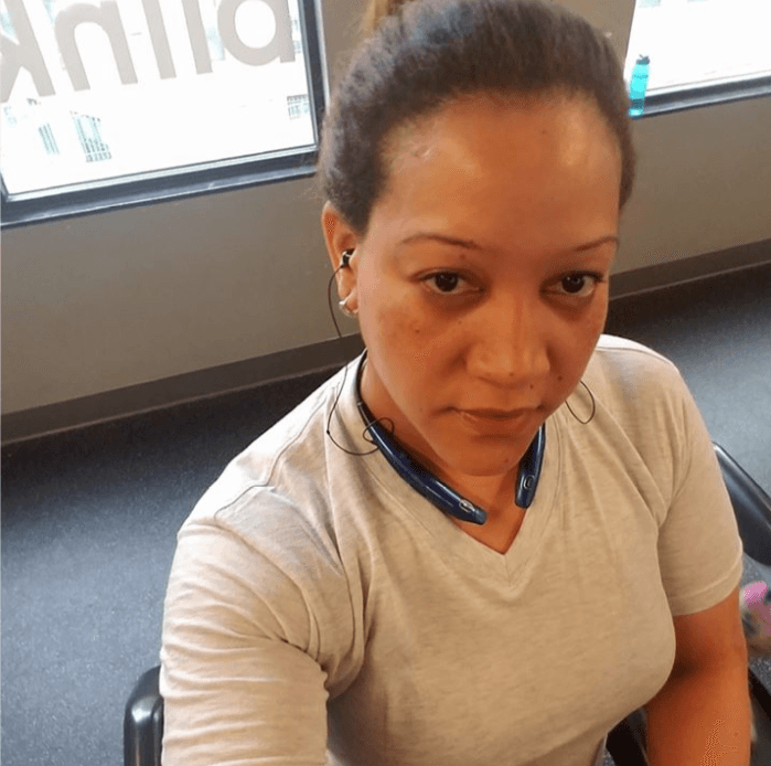 Heidy Torres lista para hacer su rutina de entrenamiento.