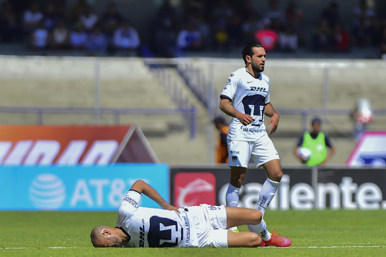 Pumas golea y vence a San Luis 4-0. Con doblete de Carlos Gonzalez, gol de Fabio Álvarez y Juan Ignacio Dinenno, los universitarios se colocan como segundos de la tabla en la Liga MX.
