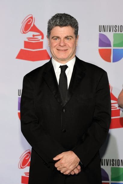 Entre la lista de más premiados, no sólo están cantantes, también productores como Gustavo Santaolalla.