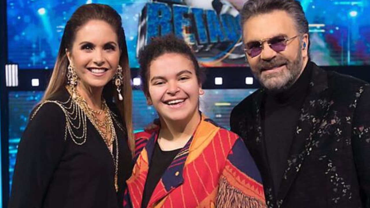 ¿Quién es el chico al que Lucerito Mijares le ha dedicado varios "te amo"? Especulan que es su novio