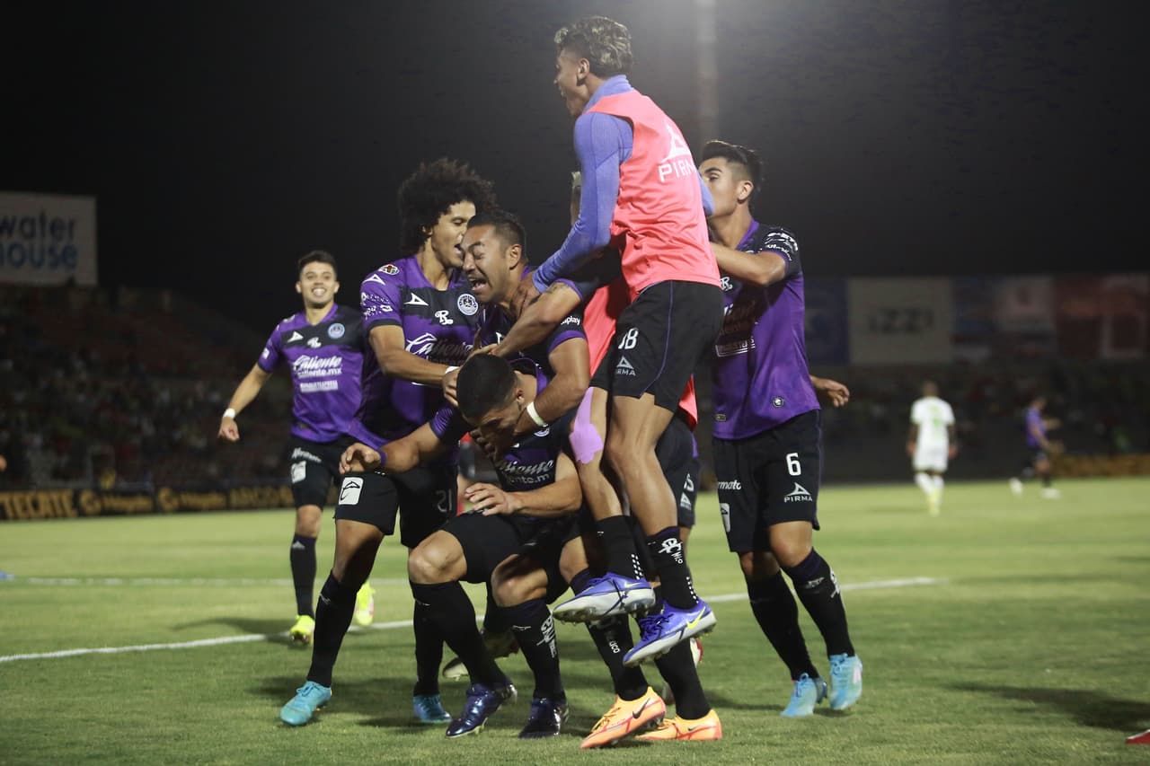 Un doblete de Brian Rubio revivió las esperanzas de Mazatlán FC de colarse al repechaje en la Jornada 16 de la Liga MX. Los cañoneros quedaron en la posición 13 con 18 puntos y matemáticamente podrían entrar a Liguilla.