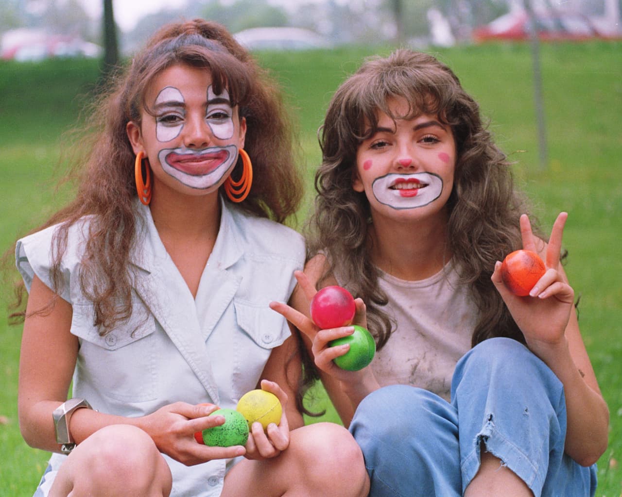 <b><a href="https://www.univision.com/temas/thalia">Thalía</a></b> es otra de las actrices que ha abandonado el glamour por amor a su personaje. ¿Recuerdas cuando protagonizó 
<b>'María Mercedes'</b>, en 1992?