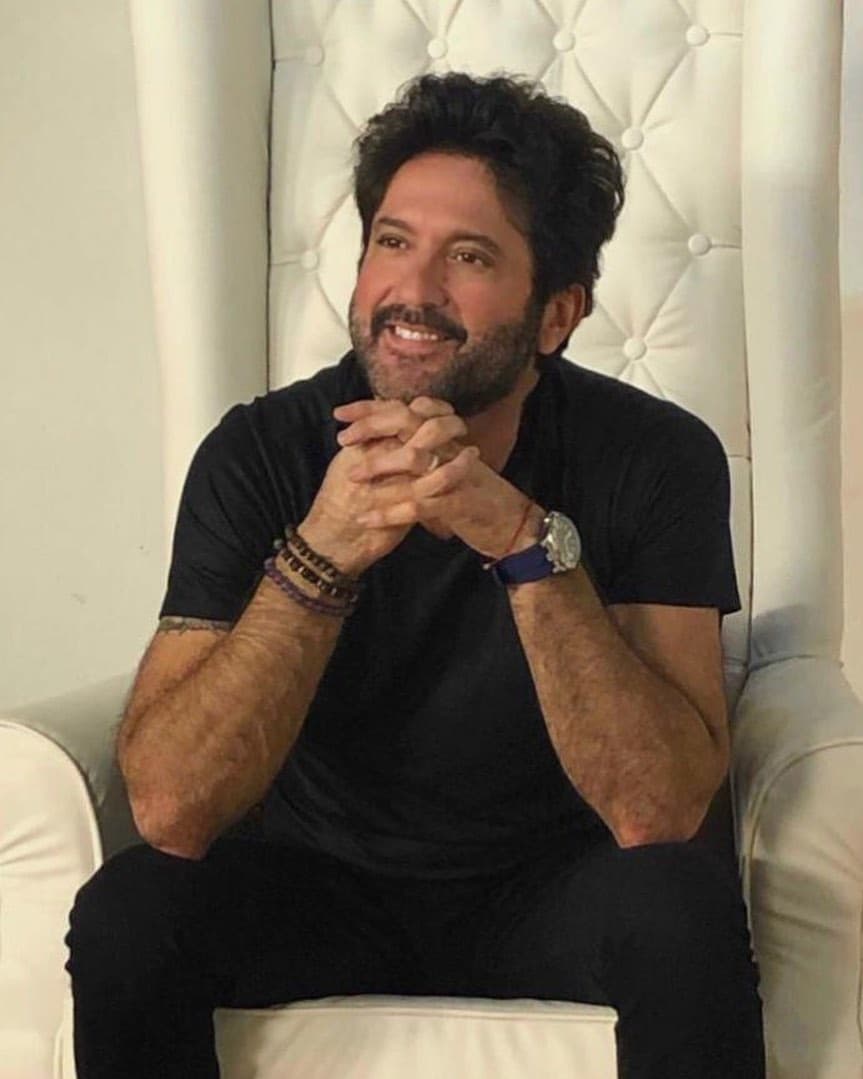 Larios recordó que el joven cantante nació cuando aún no conocía a la actriz cubana.