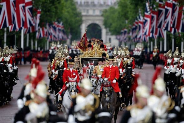 Una vez construida, la carroza ha sido adquirida por la Royal Collection Trust, la organización que gestiona el patrimonio artístico de la familia real británica.