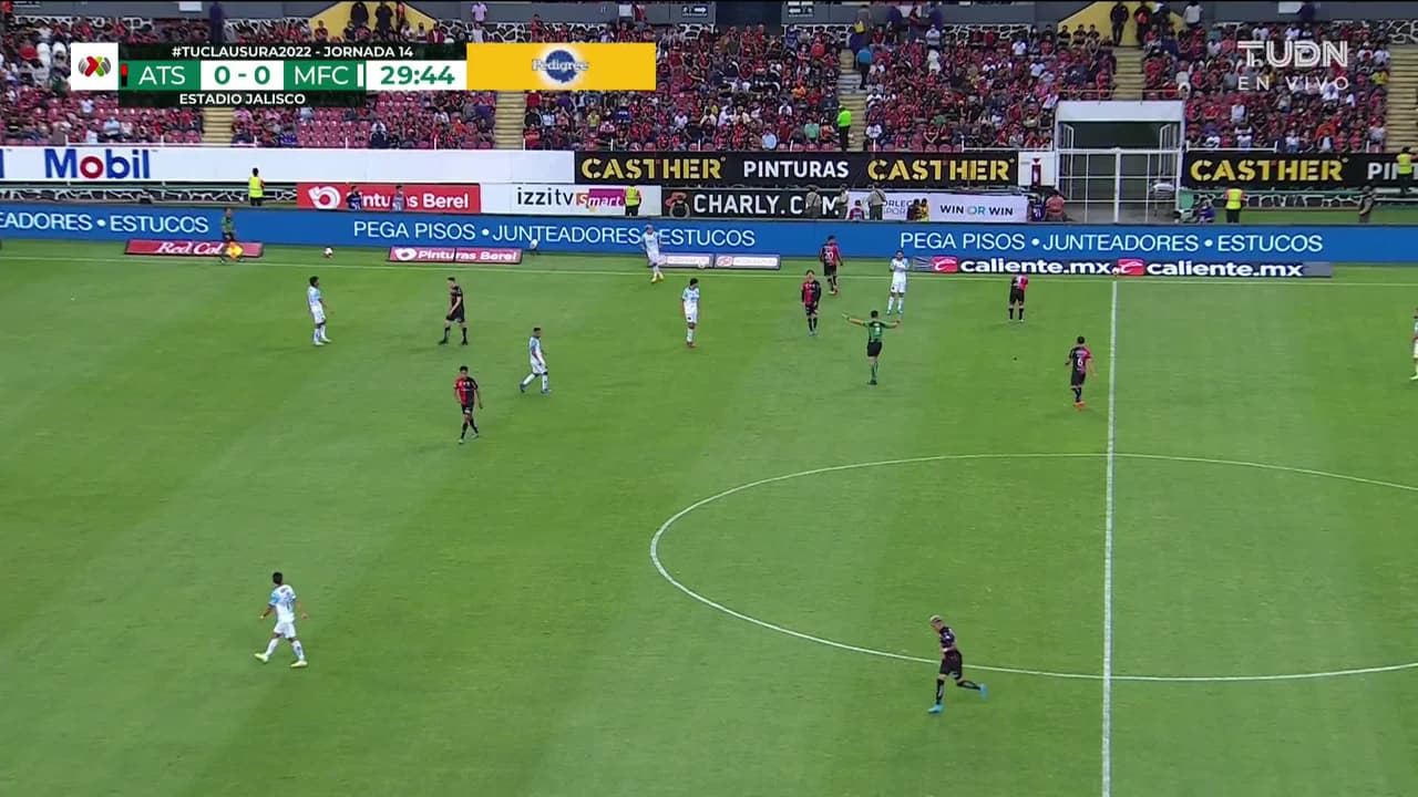 ¡GOOOL! Gonzalo Sosa anota para Mazatlán FC.