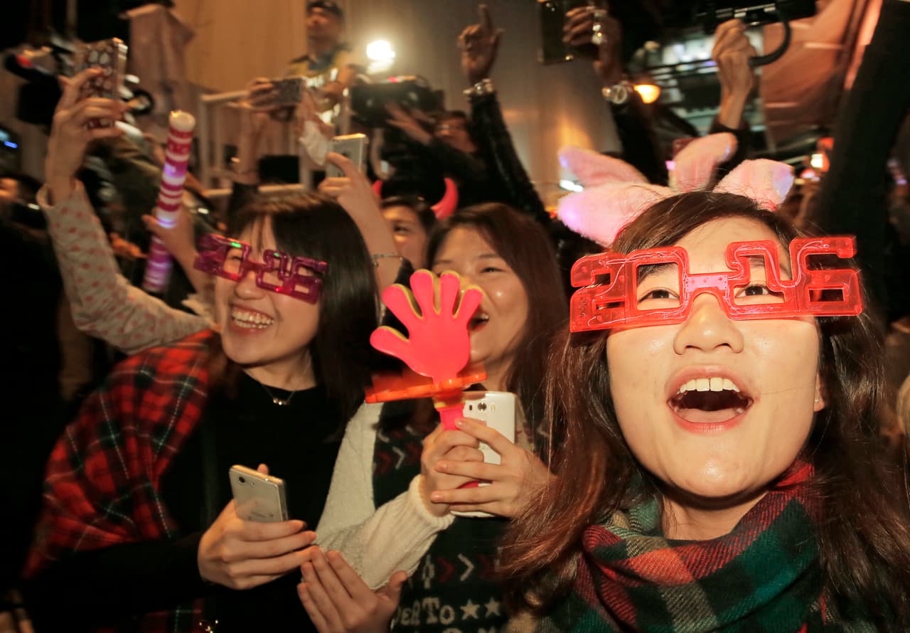 Así reciben al 2016 en Hong Kong.