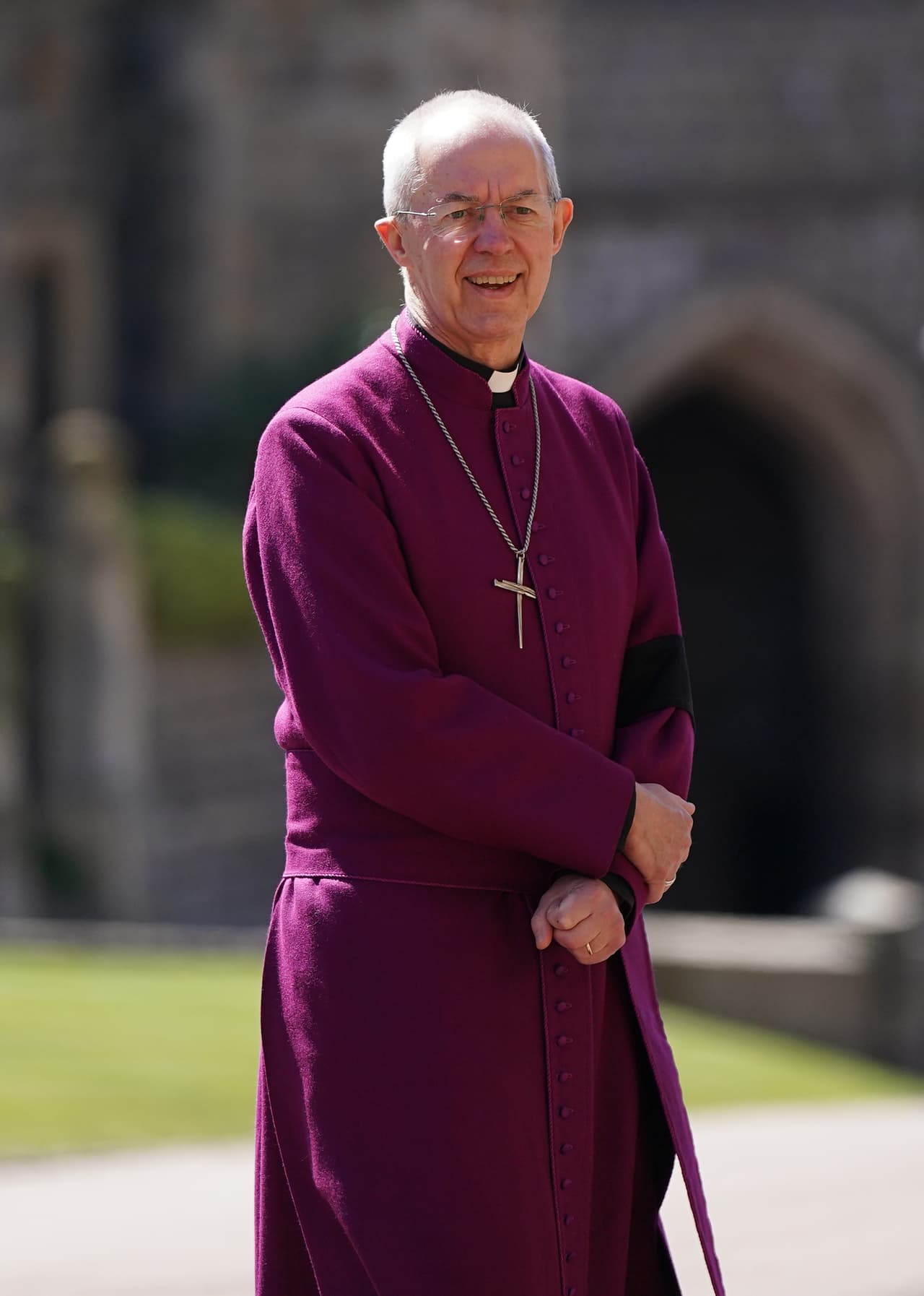 Justin Welby, arzobispo de Canterbury, relajado poco antes de iniciar el servicio religioso.