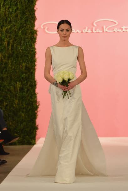 Aquí los mejores modelos del diseñador Oscar de la Renta.