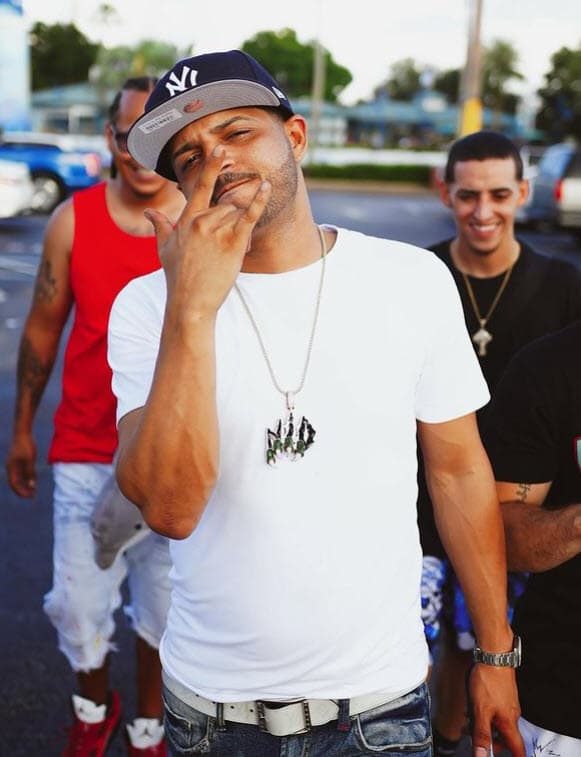 Keilyan Hernández Pena (21 años), Yeillianys Jeishlimar Meléndez Jiménez (18) y Jesiel Yabdiel Silva, de 13 acompañaban a la pareja.
<br>