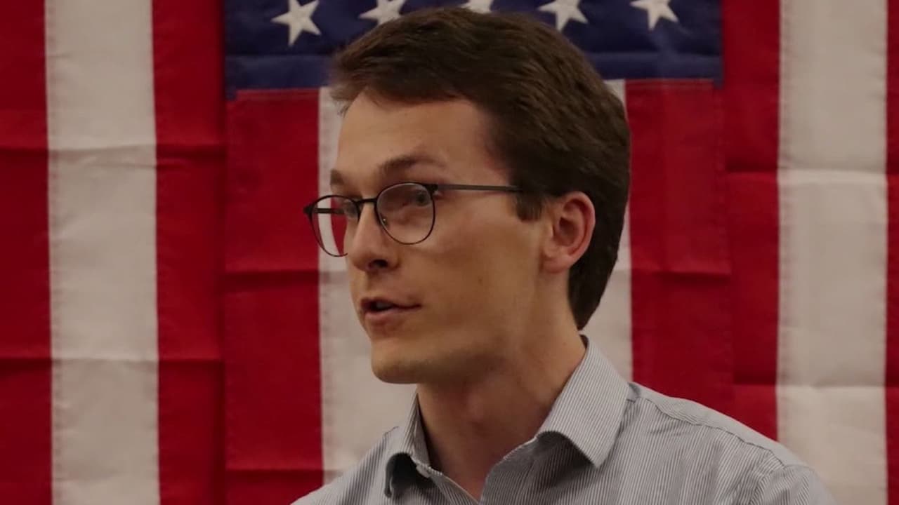 "Somos una nación construida por inmigrantes"; Riley Owen busca asiento republicanos en Utah