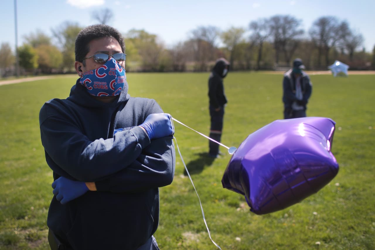 Más de 30 compañeros de Unique Clay habían dado positivo en la prueba de coronavirus para la primera semana de mayo.