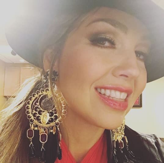 Con esa mirada conquista a todos sus admiradores, además es orgullosamente mexicana.