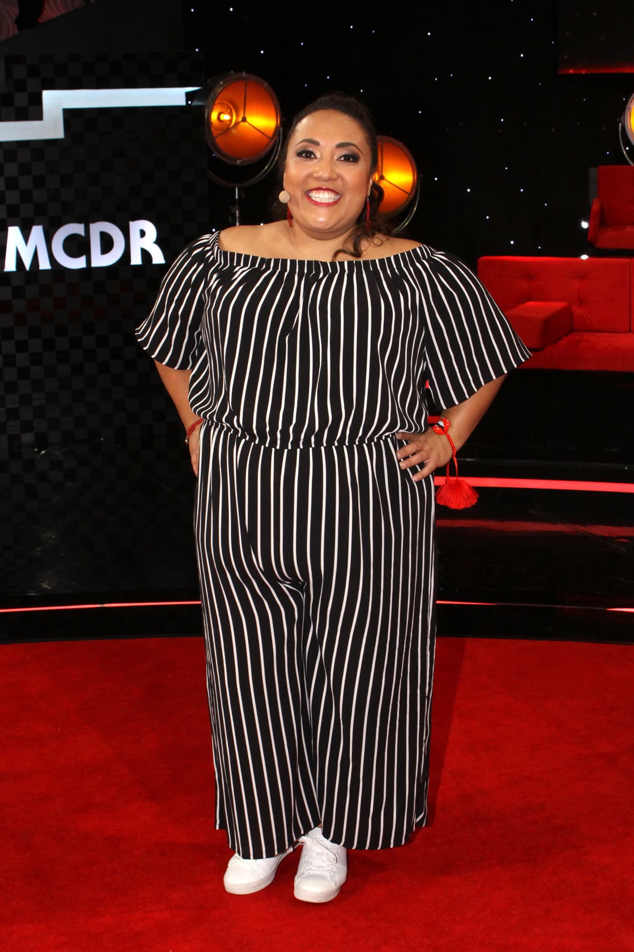 Michelle reconoce que no es la única que ha tenido que buscar otra fuente de ingresos: 
<b>"No falta el que ya hizo comida, ya vendió ropa"</b>, agregó.
<br>