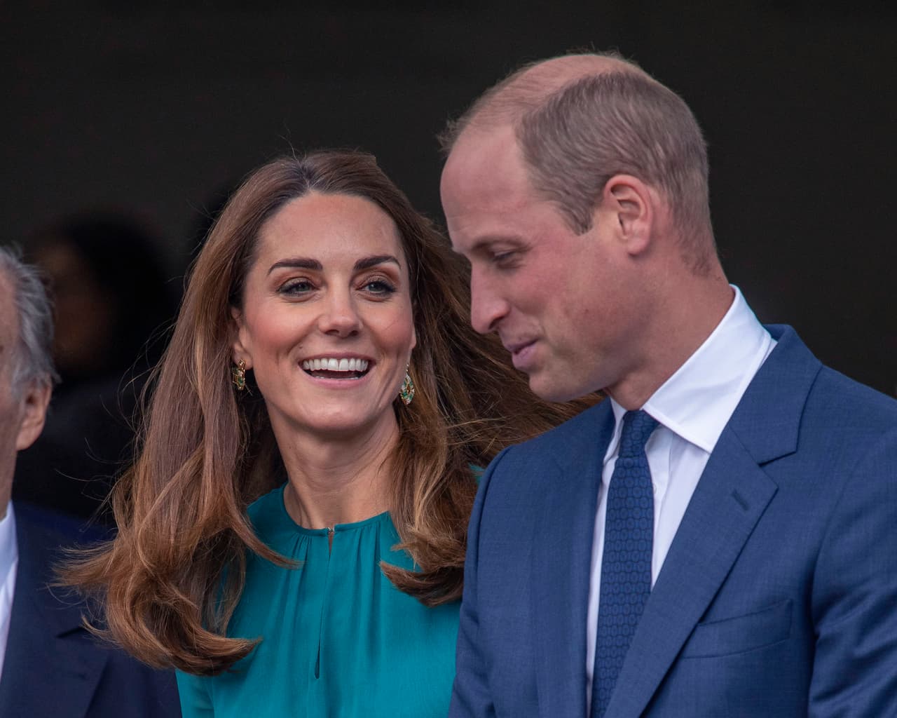 Con ese tuit, aparentemente los duques tomaron con naturalidad la an茅cdota y respondieron con humor ante lo acontecido por la int茅rprete de
<b><a href="https://www.youtube.com/watch?v=KsDZix4ZSlU " target="_blank">'Liar'. </a></b>
<br>