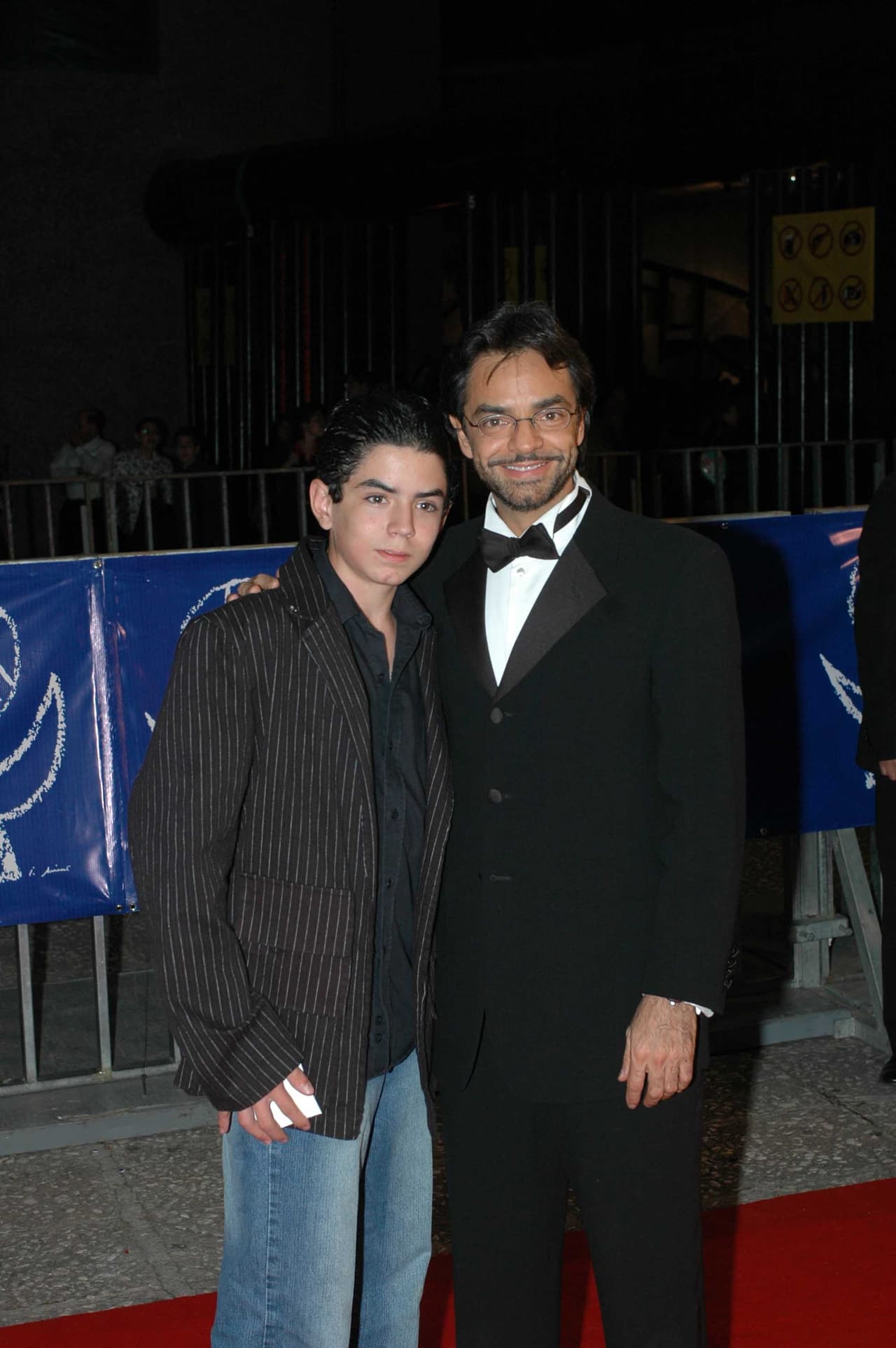 “Estoy muy agradecido con él, porque de verdad lo cuida mucho, lo protege mucho y tanto José Eduardo lo quiere a él, como él a José Eduardo, tienen una gran relación, yo como padre lo agradezco muchísimo”, dijo en entrevista para el programa 
<b><a href="https://www.youtube.com/watch?v=qgE0iG1J-04&feature=emb_title" target="_blank">De primera mano</a></b> en septiembre de 2019.
<br>