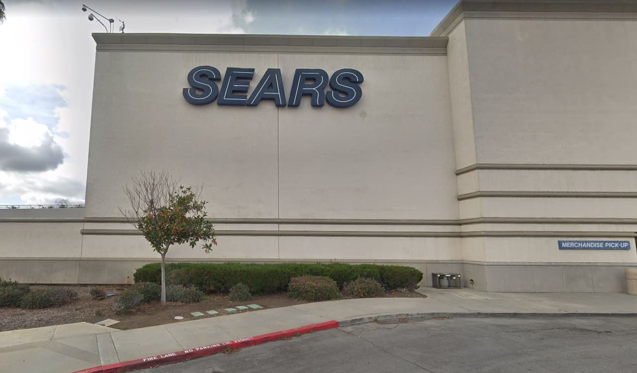 Moreno Valley Sears: 22550 Town Circle.