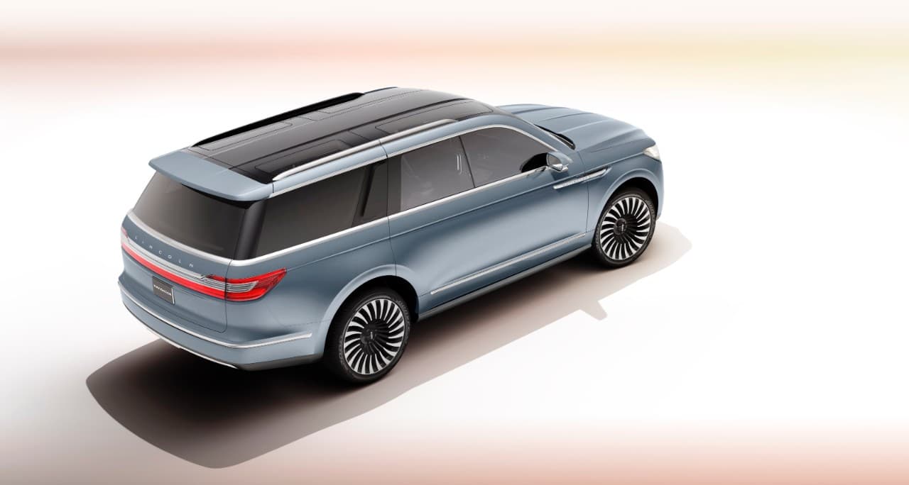 El limpio diseño de la Lincoln Navigator Concept le da una elegancia inédita al modelo