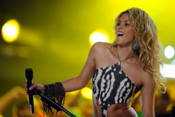 11. Shakira ¡Otra diva latina! La colombiana ha bajado un par de peldaños, pero sus 22,708,625 fans son envidiables. Mira aquí más videos de Chismes.