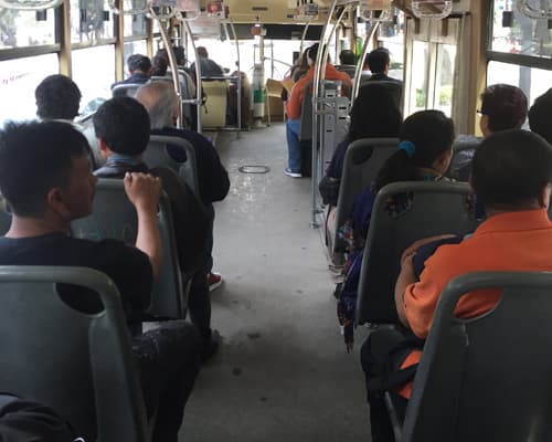 En plena contingencia, así es un viaje en el transporte público de Ciudad de México