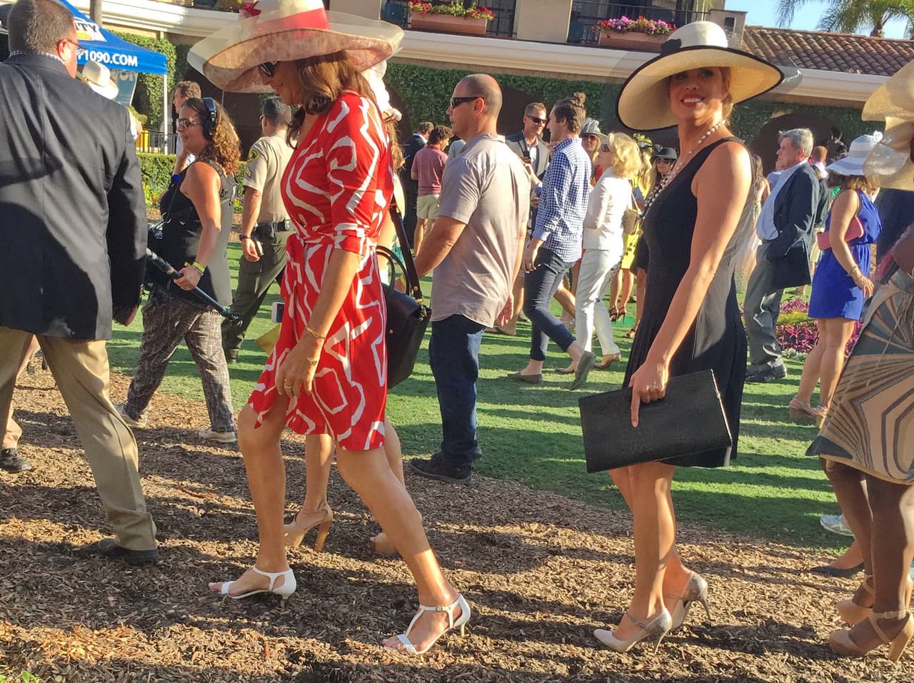 Y lo hizo con mucho estilo y luciendo muy moderna.