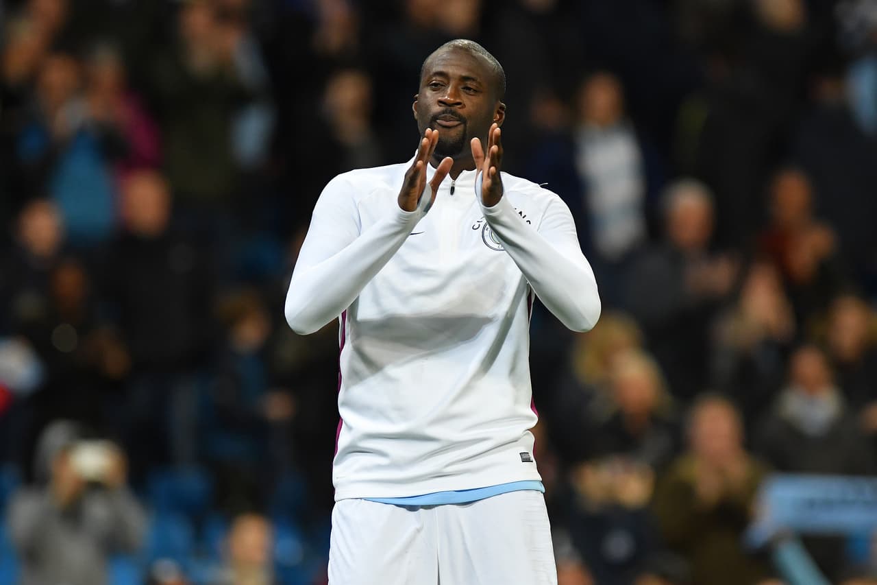 Después de la polémica salida del Manchester City, con duras palabras a Guardiola, Yaya Touré podría mantenerse en Inglaterra pero en el West Ham United.