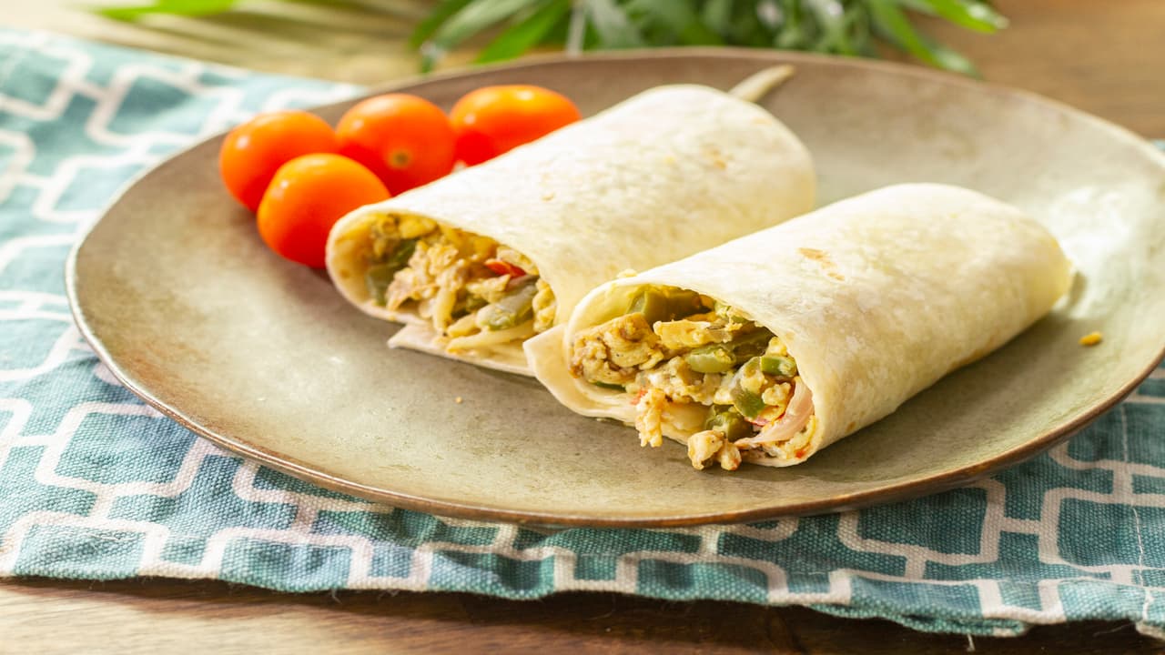 Burritos de huevo con nopal