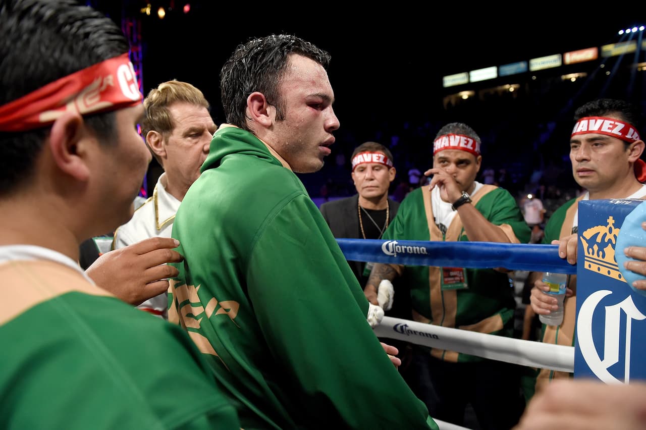 Julio César Chávez Jr. contra Marco Reyes en julio
