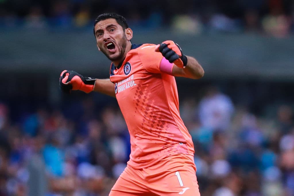 El guardameta, campeón olímpico y capitán de la selección mexicana en Londres 2012, ha renovado contrato con la Máquina hasta el 2021.