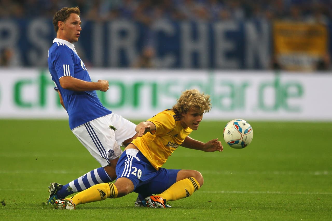 Pukki tuvo la actuación de su vida en agosto del 2011 cuando le anotó 3 goles en 2 partidos al Schalke en la previa de Europa League. Los alemanes no tuvieron remedio: lo ficharon.