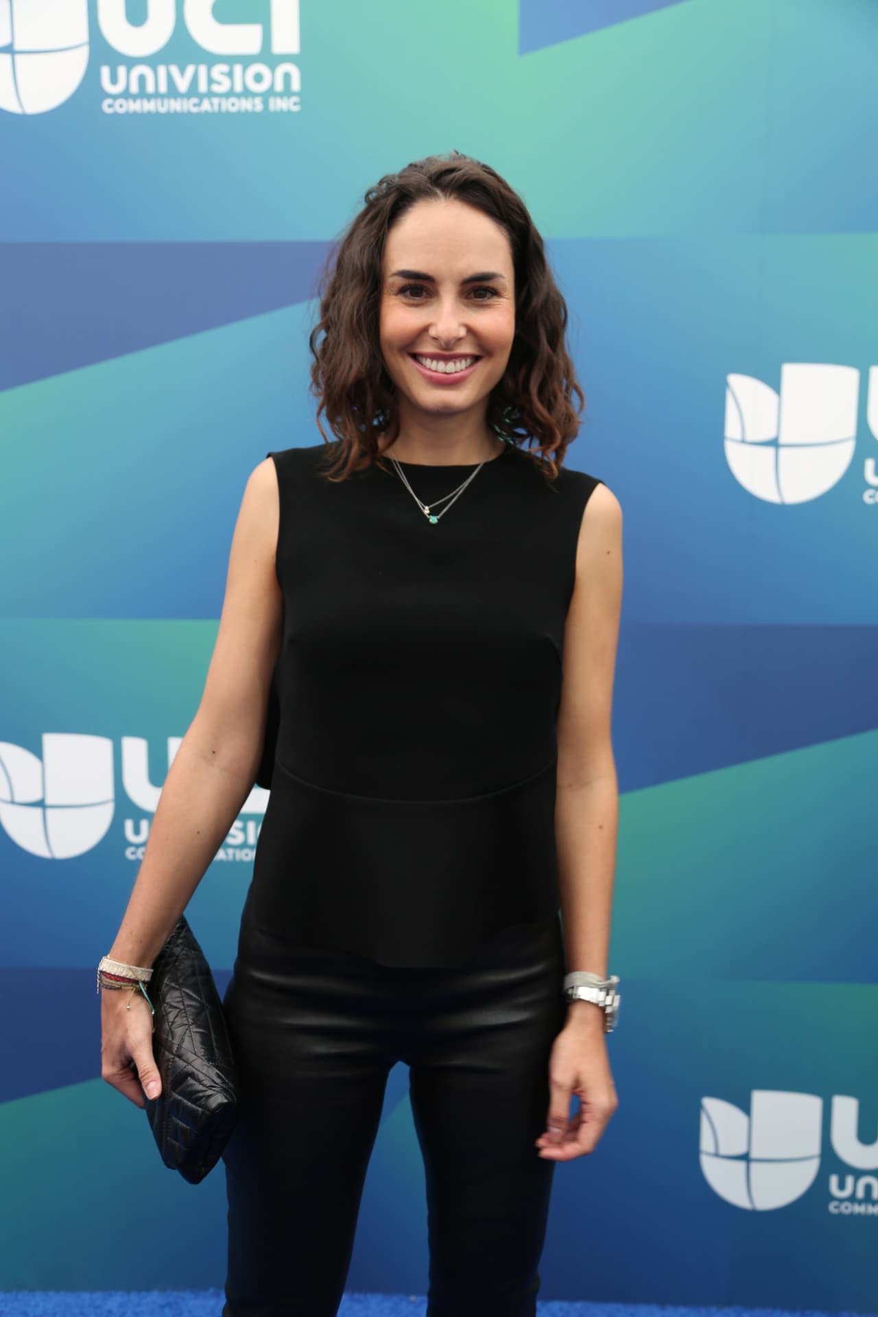 Ana nunca pasa inadvertida en las alfombras ni eventos sociales que asiste ¿Cuál crees que ha sido su mejor y peor elección?