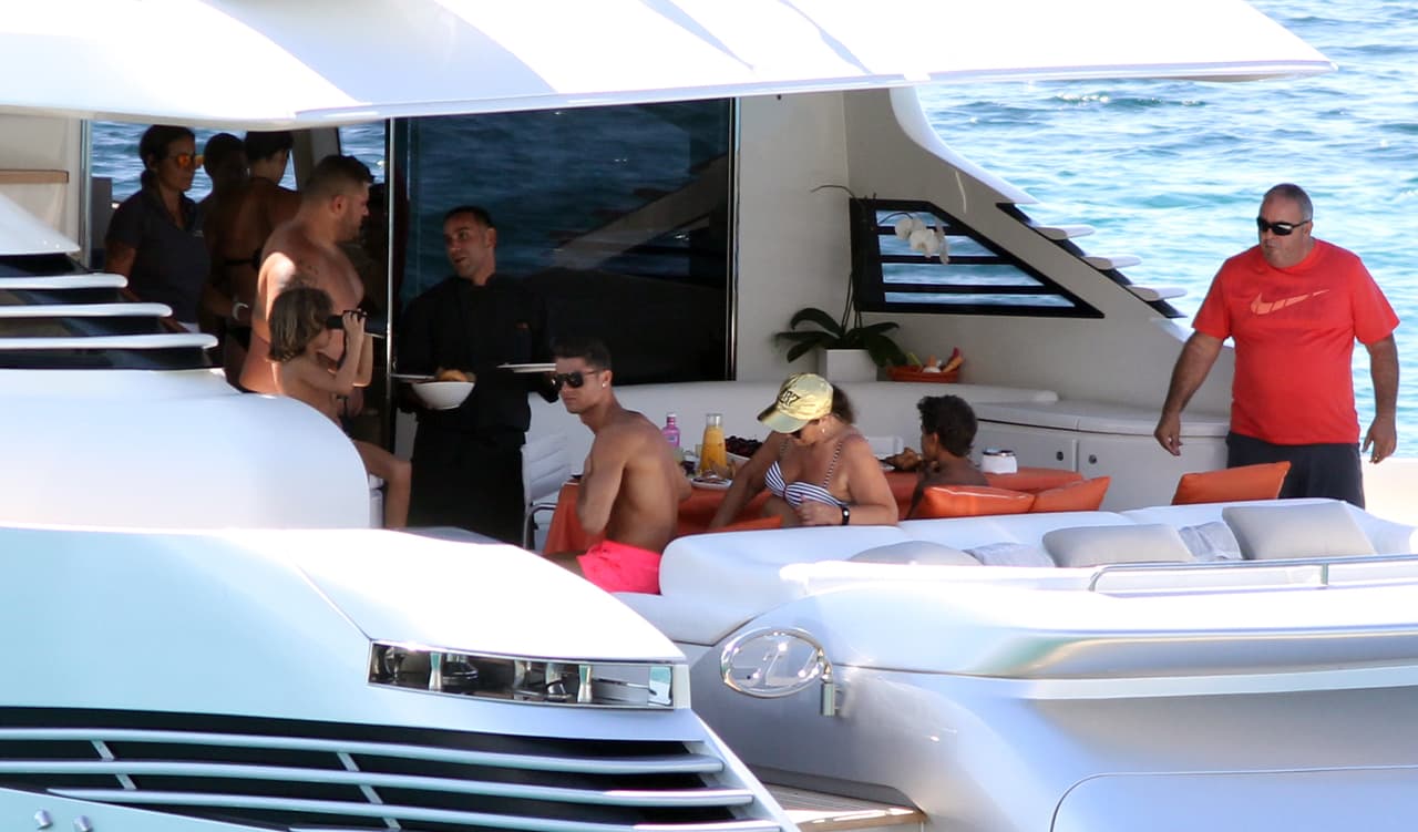 Disfrutó de una comida hecha por su chef privado.