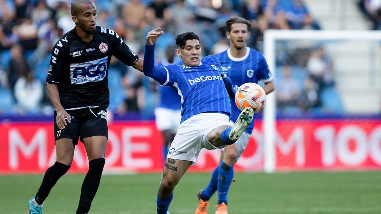 Genk golea en la liga de Bélgica con Arteaga los 90 minutos
