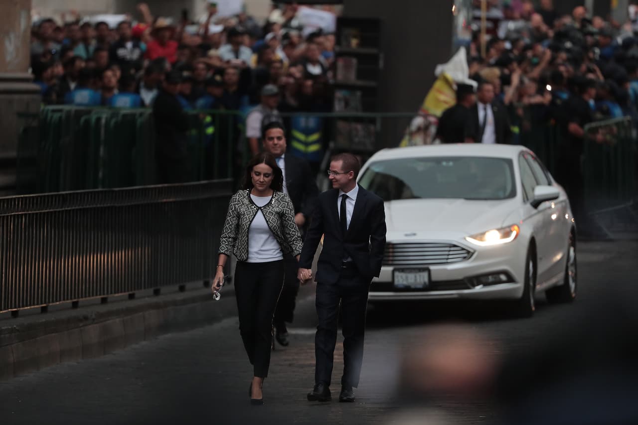 <b>Ricardo Anaya,</b> el candidato a la presidencia de México por el Partido de Acción Nacional (PAN), tuvo durante los tres meses que duró la etapa de las campañas, un auto favorito: un 
<b><a href="https://www.univision.com/noticias/ford/autoridades-investigan-al-ford-fusion-por-riesgo-de-que-su-volante-se-suelte-y-separe" target="_blank">Ford Fusion</a></b> híbrido.