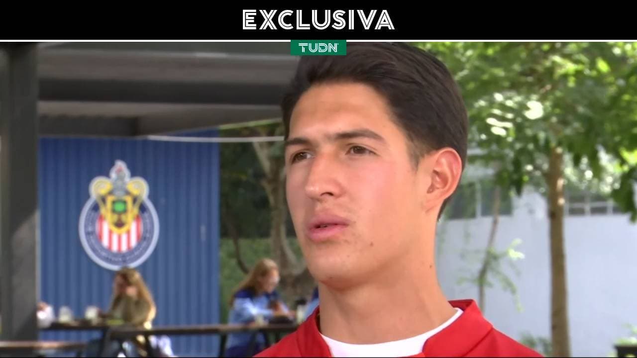 José Castillo revela sueño de coronarse junto a Chicharito