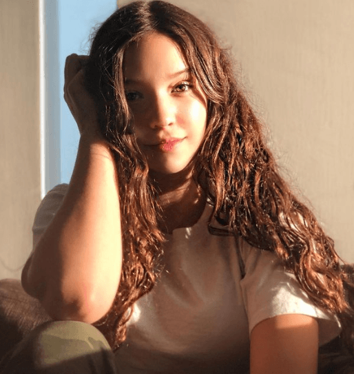 Su primer concierto se celebró vía streaming al lado de su papá, Erik Rubín, en diciembre de 2020.