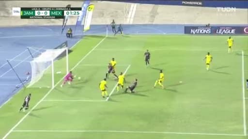 ¡Anda hechizado! Antuna deja ir una muy clara frente al marco