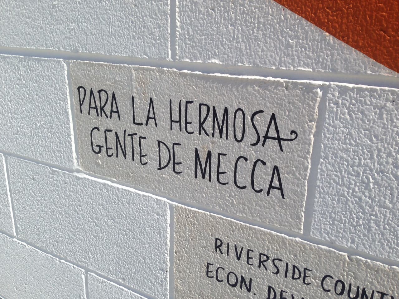 En 2014, el Censo afirmaba que el nivel de desempleo en Mecca era del 20.6%, el triple que el registrado en el resto de California.