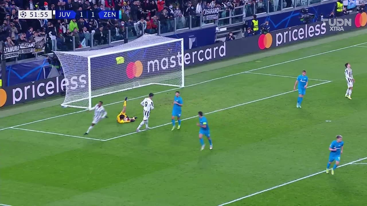 ¡TIRO ATAJADO! disparo por Paulo Dybala.