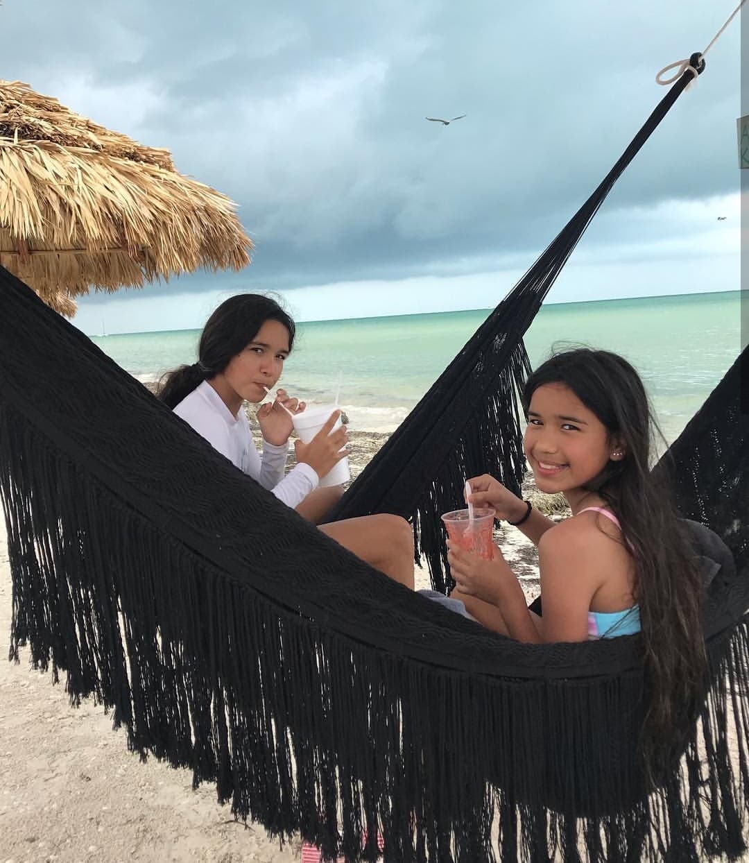 Antonella, de 12 años, quien casi pasa a la etapa de la adolescencia tuvo interés en saber si Karla alguna vez le ocultó algo a sus papás.